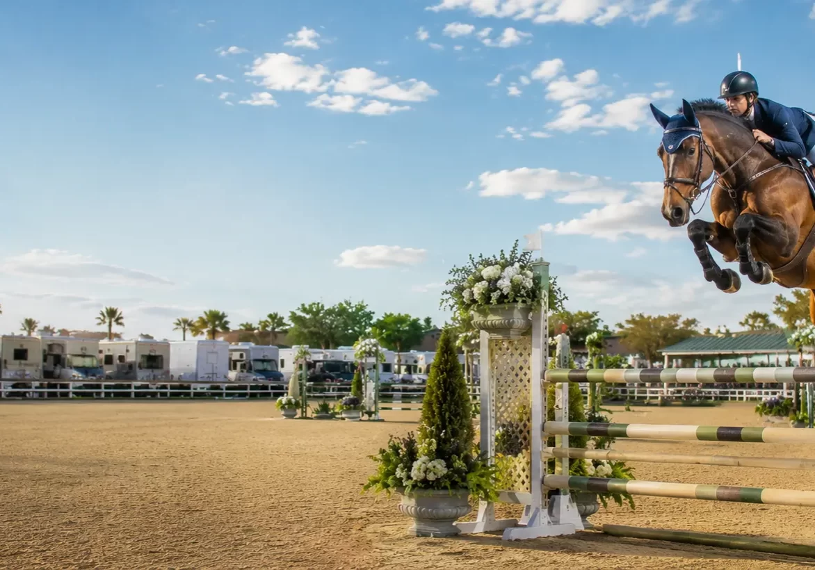 Horse show at Great Southwest Equestrian Center