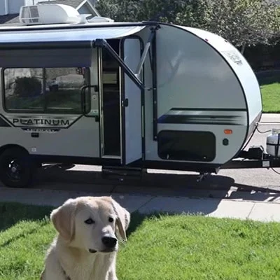 Trailer pet friendly